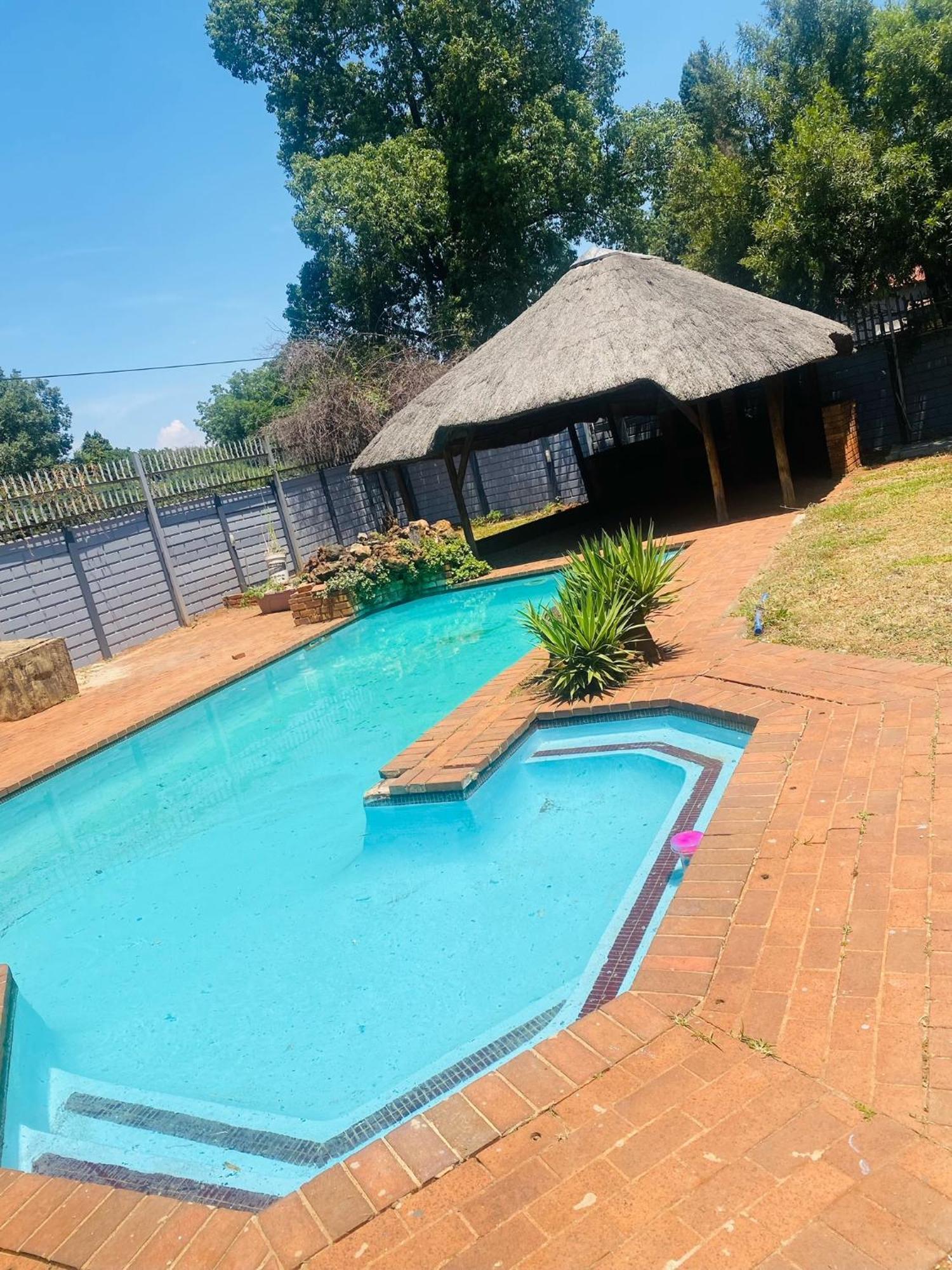 Airport Imperial Guest House Kempton Park Extérieur photo