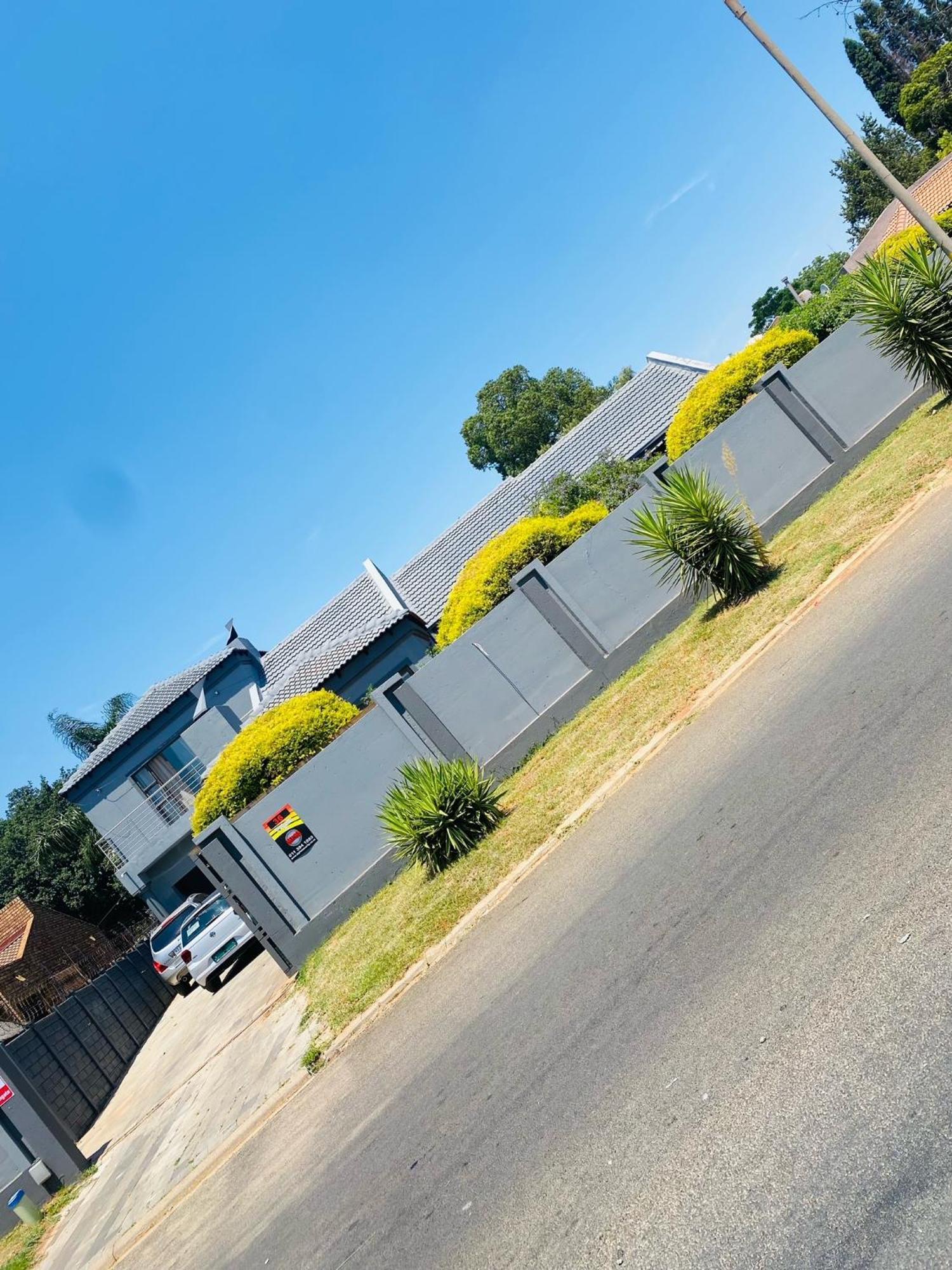 Airport Imperial Guest House Kempton Park Extérieur photo