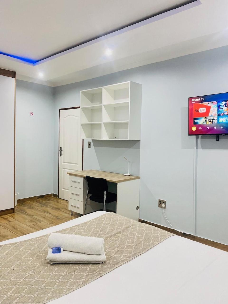 Airport Imperial Guest House Kempton Park Extérieur photo