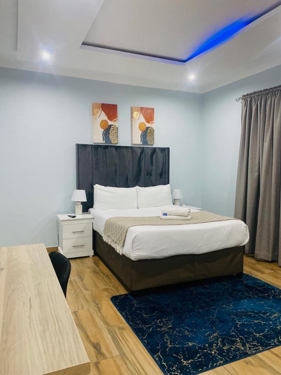 Airport Imperial Guest House Kempton Park Extérieur photo