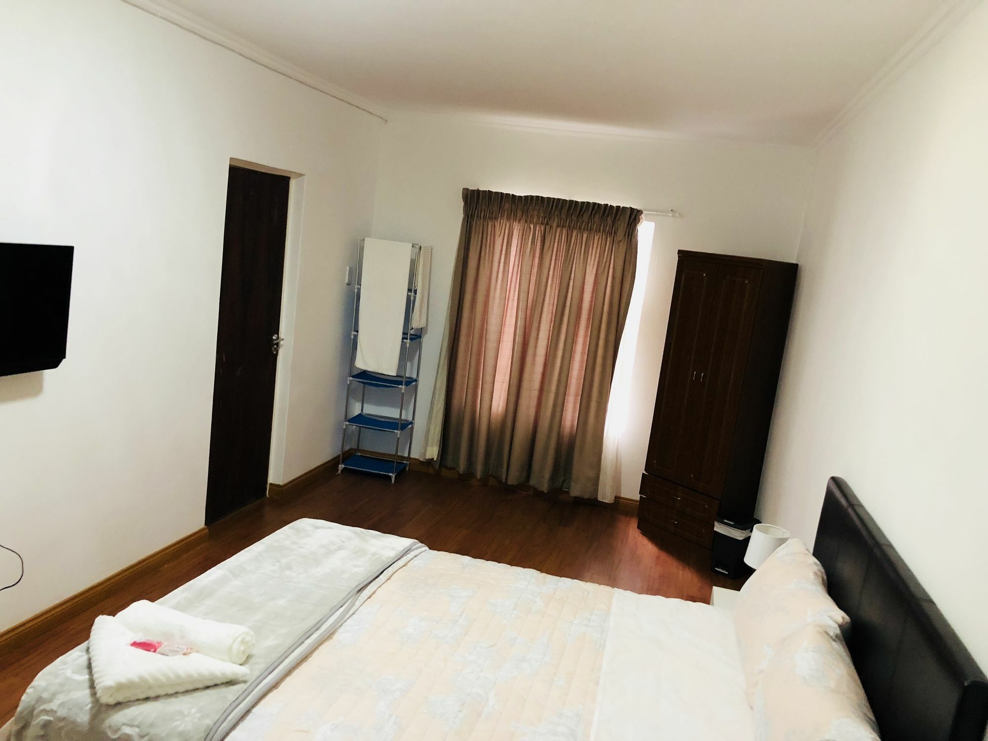 Airport Imperial Guest House Kempton Park Extérieur photo